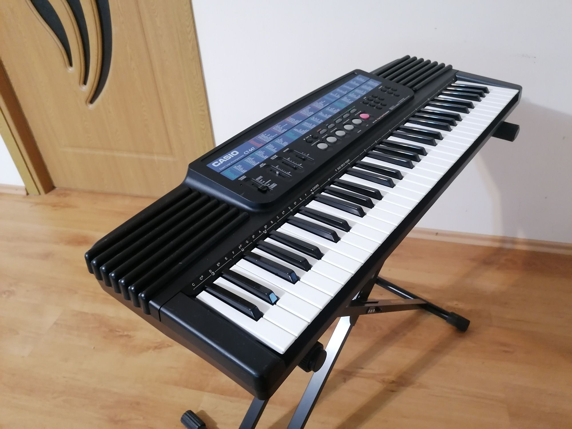 CASIO CT-647 Ex.Logic.Accompaniment pian digital orga electronică