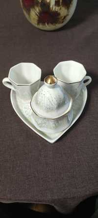 Комплект чаши за кафе със захарница, подходящ за Свети Валентин