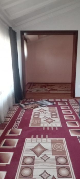 Grand toyxona 1.6 sotik  7 xona 2 etaj crocna sotiiladi