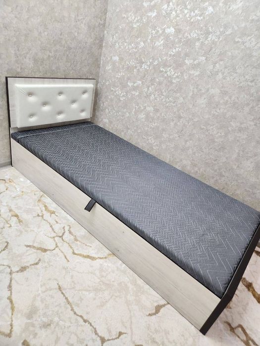 Matraslar va Kravatlar