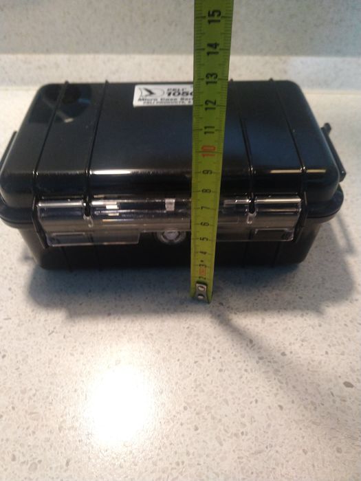 Cutie  siguranta Peli 1050