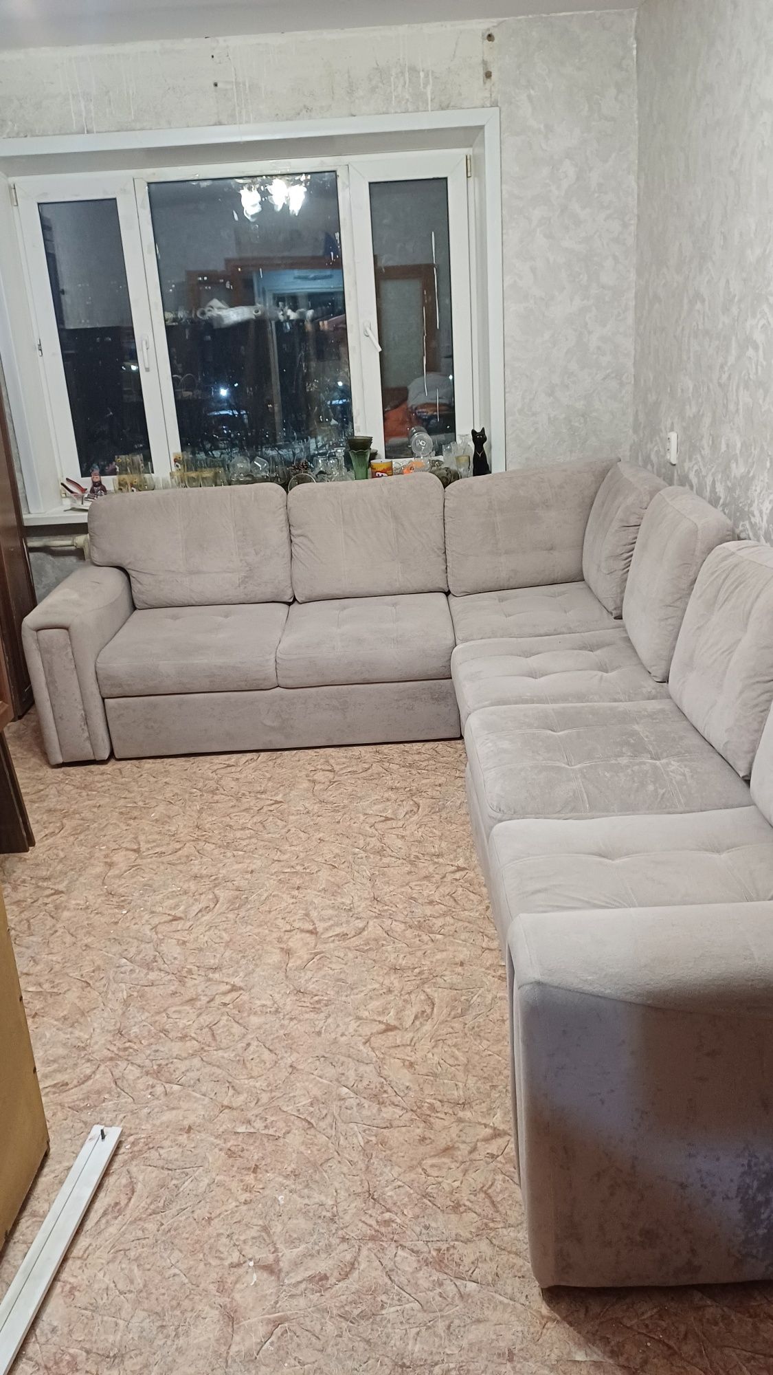 Диван мягкий угловой