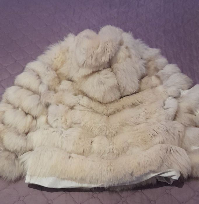 Палто от естествен косъм лисица бяло