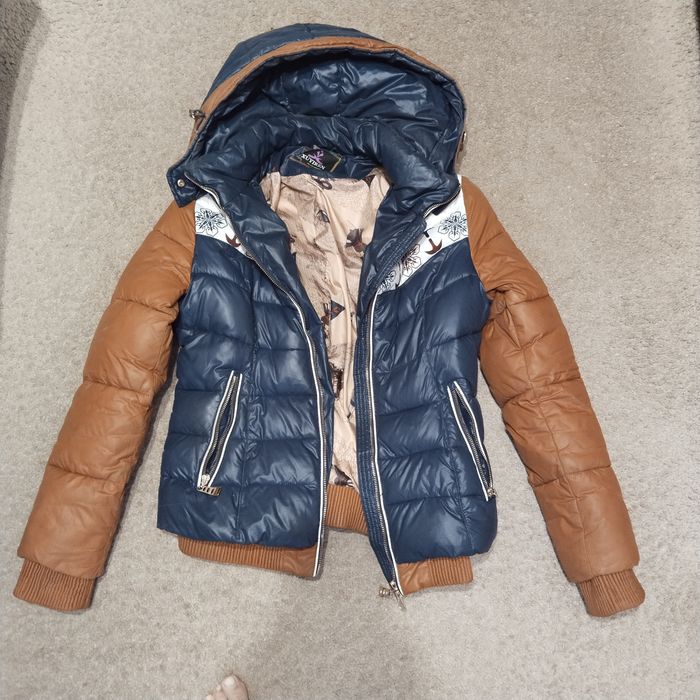 Куртка женская, р 44, б/у