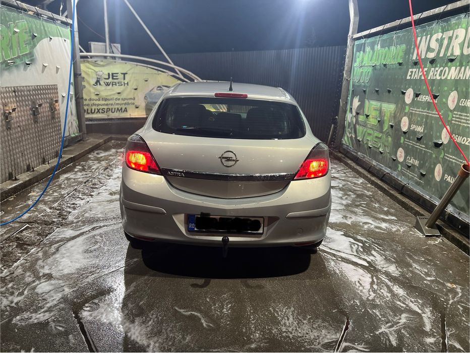 Opel Astra GTC 1.7 CDTI 2006