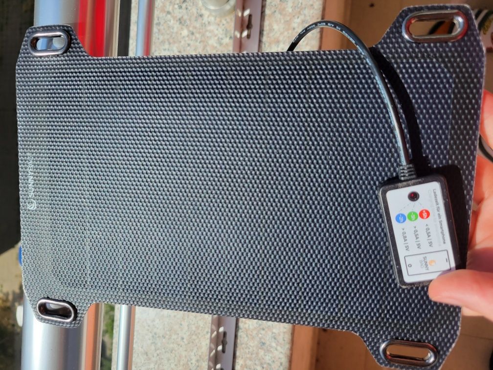 Соларен панел с USB зареждане