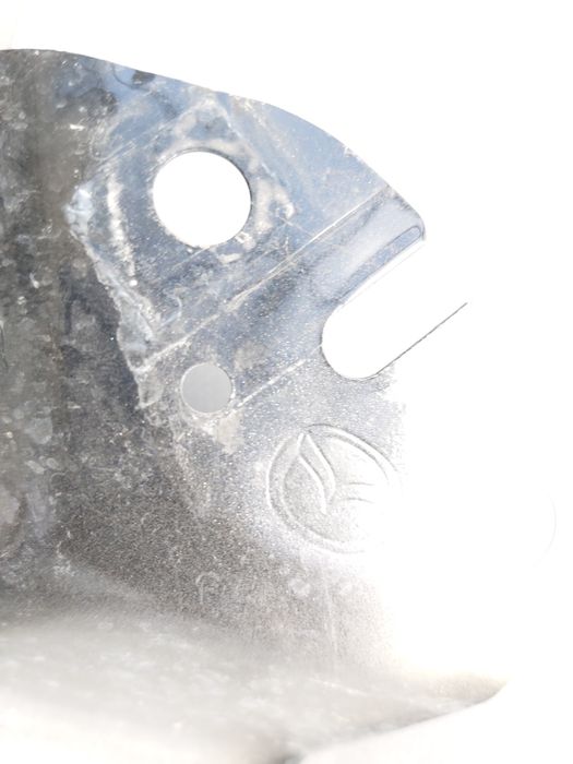 Калник мазда 3 2014/2019г Mazda 3