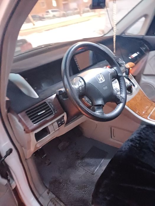 Хонда елюзион престиж