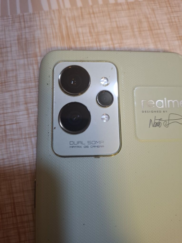 Realme GT2 Pro  8GB ram   256gb stocare