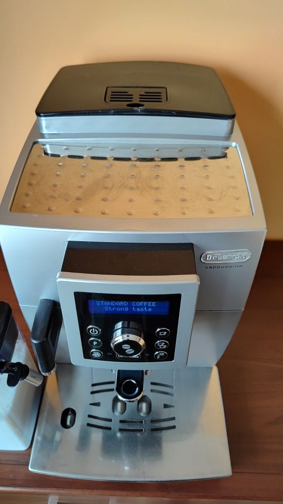 Delonghi ECAM 23.450S