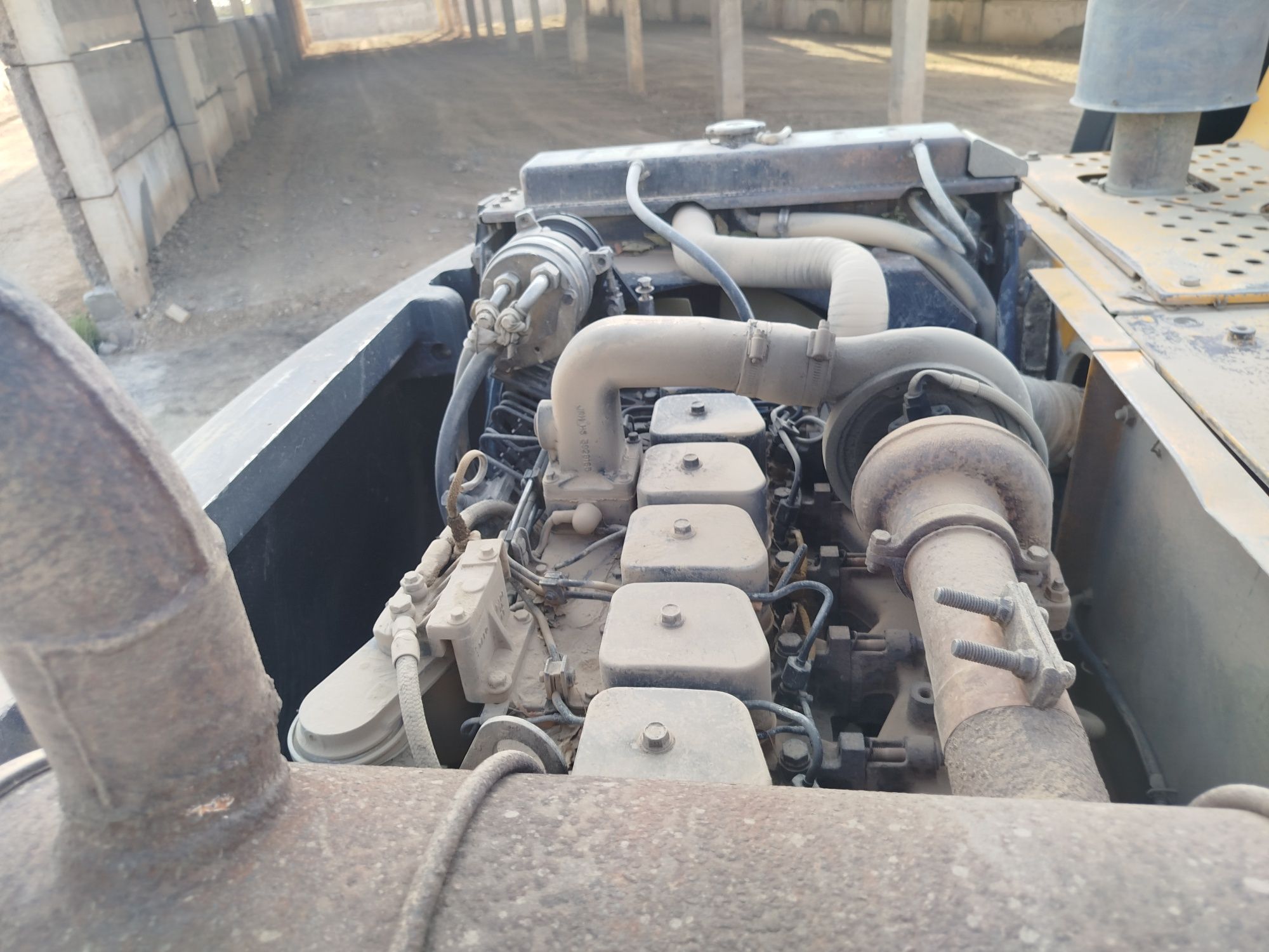 Volvo 130 yili 2004 Hawoga Barter bor