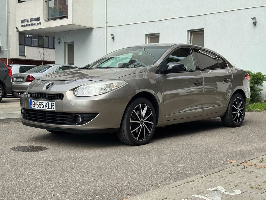 Renault Fluence 1.6 16v 110Cp