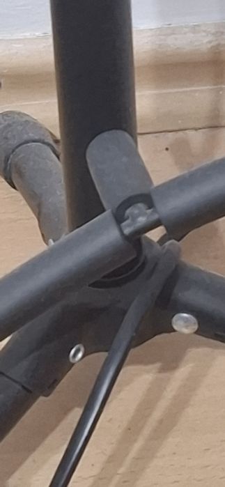 1 suport normal si 2 de perete