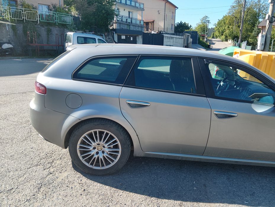 Алфа ромео 159 автомат комби на части