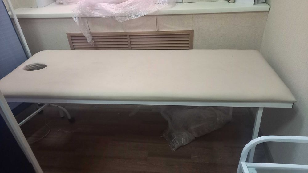 продам медицинскую мебель дешево.