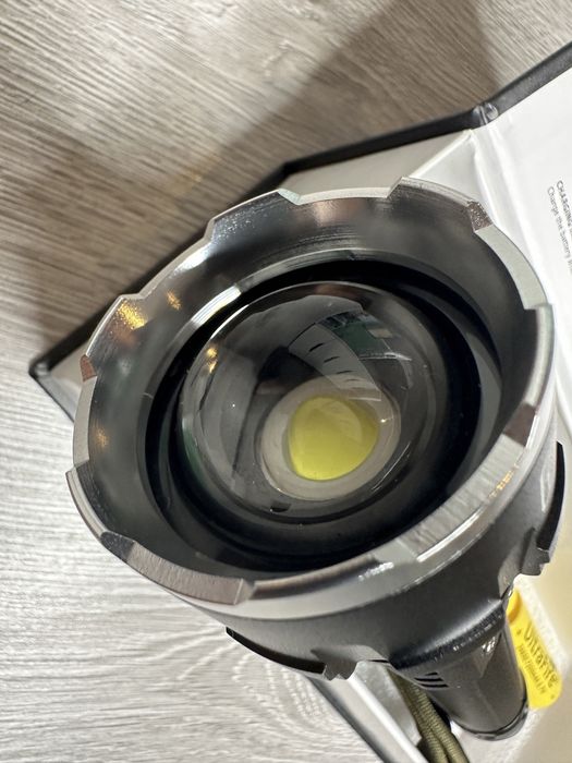 Lanterna Profesionala XHP90.2 zoom Telescopic, 5 Moduri de Iluminare