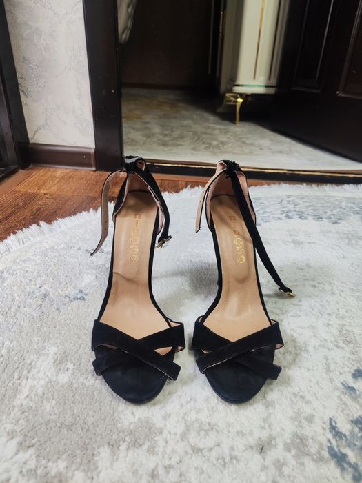 Басаножка новая размер 39