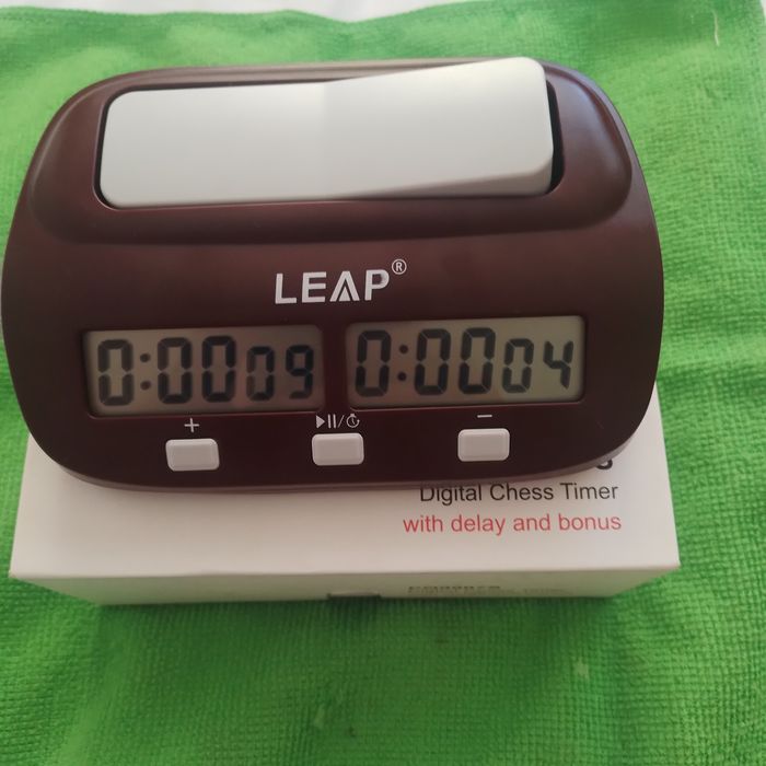 Timer digital pentru sah