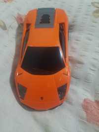 30 Lei. Masina Lamborghini.  20 cm lungime. Valabil in Iasi.