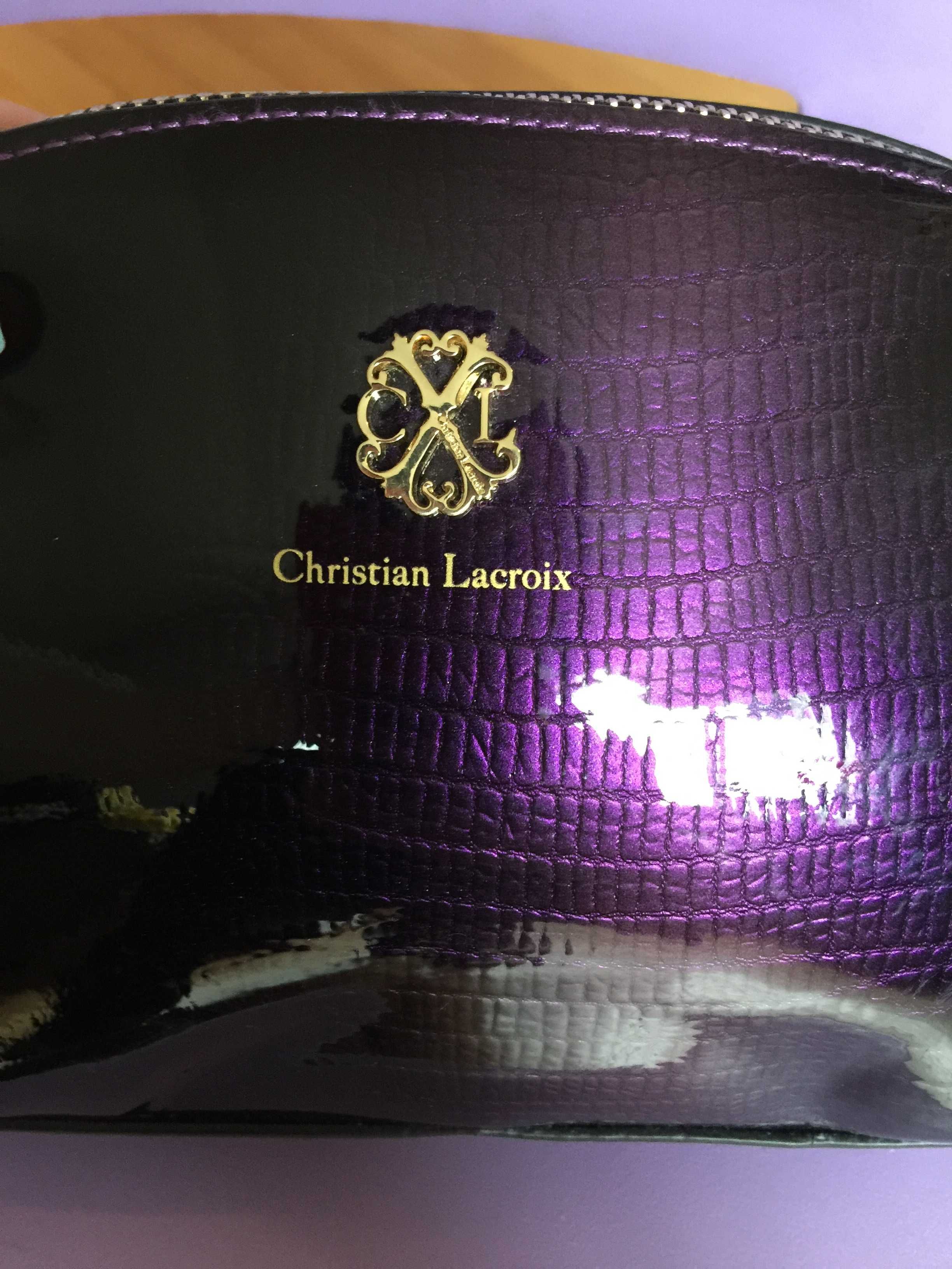 Несесери за гримове на Lancôme Paris и Christian Lacroix