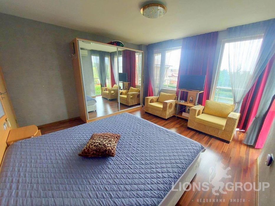 Продава се Тристаен апартамент в Варна, м-т Св. Никола - 96 кв.м за 2063 €/кв.м - Снимка #6