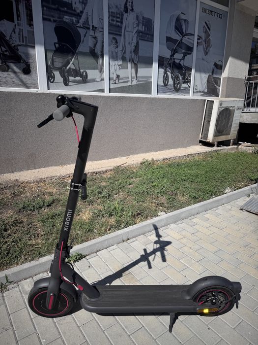 Електрическа тротинетка Xiaomi 4 pro 2