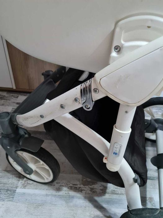 Roan bass SOFT количка с два коша