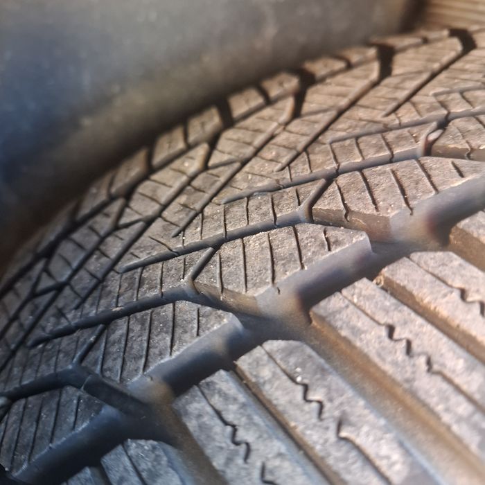 Dezmembrez w.golf diesel fab 2004 .orice piesa disponibila