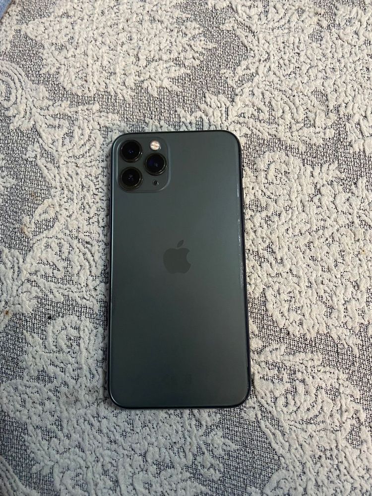 Iphone 11 pro ,in stare buna