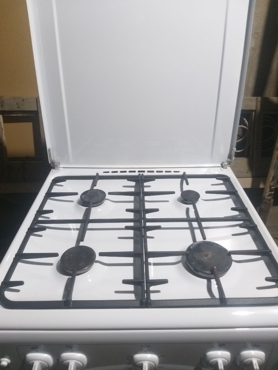 Gaz plita Gefest sotiladi