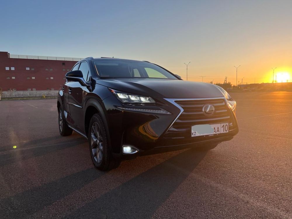 Lexus NX200t 2014 г.в.