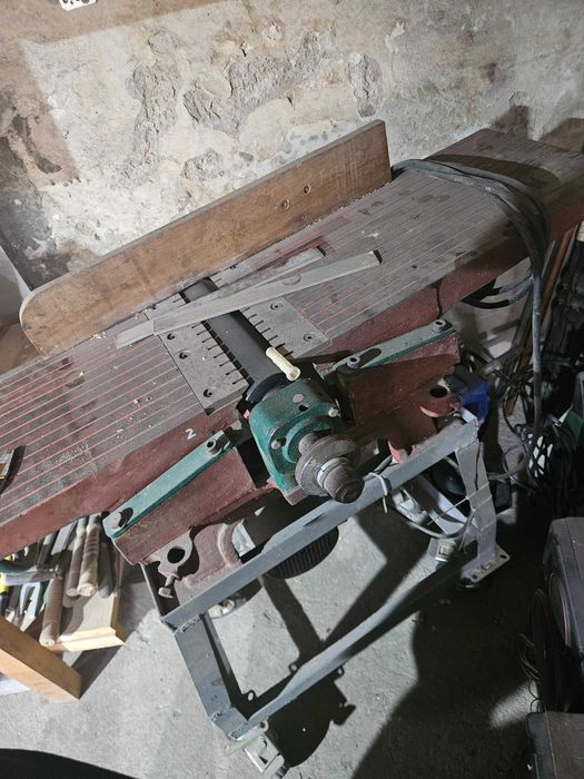 Абрихт с чугунен плот