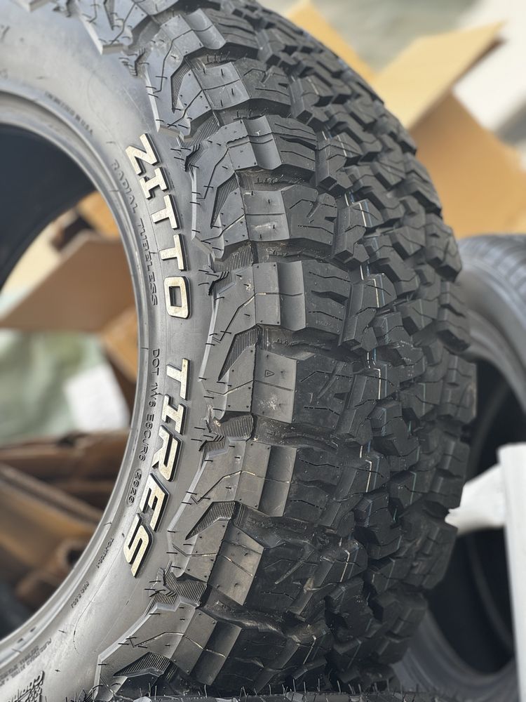 Zitto LT275/65R18 / Roadlander X/T