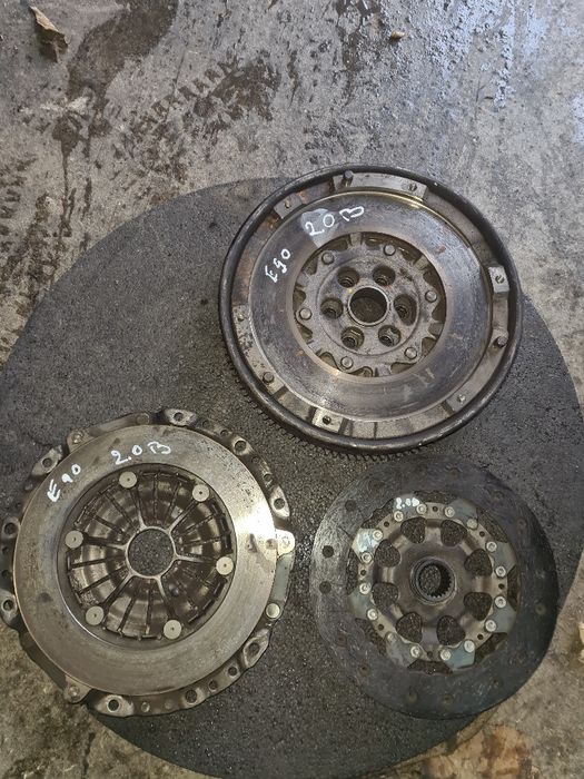 kit volanta cu masa dubla bmw seria 3 E90 motor 2.0 benzina