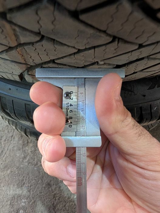 Set 4 anvelope Bridgestone Blizzark LM005 205/60/R16