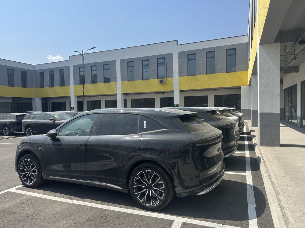 Zeekr 7 X Smart drive 2025/25 Full sotuvda tayyor skidka narxda
