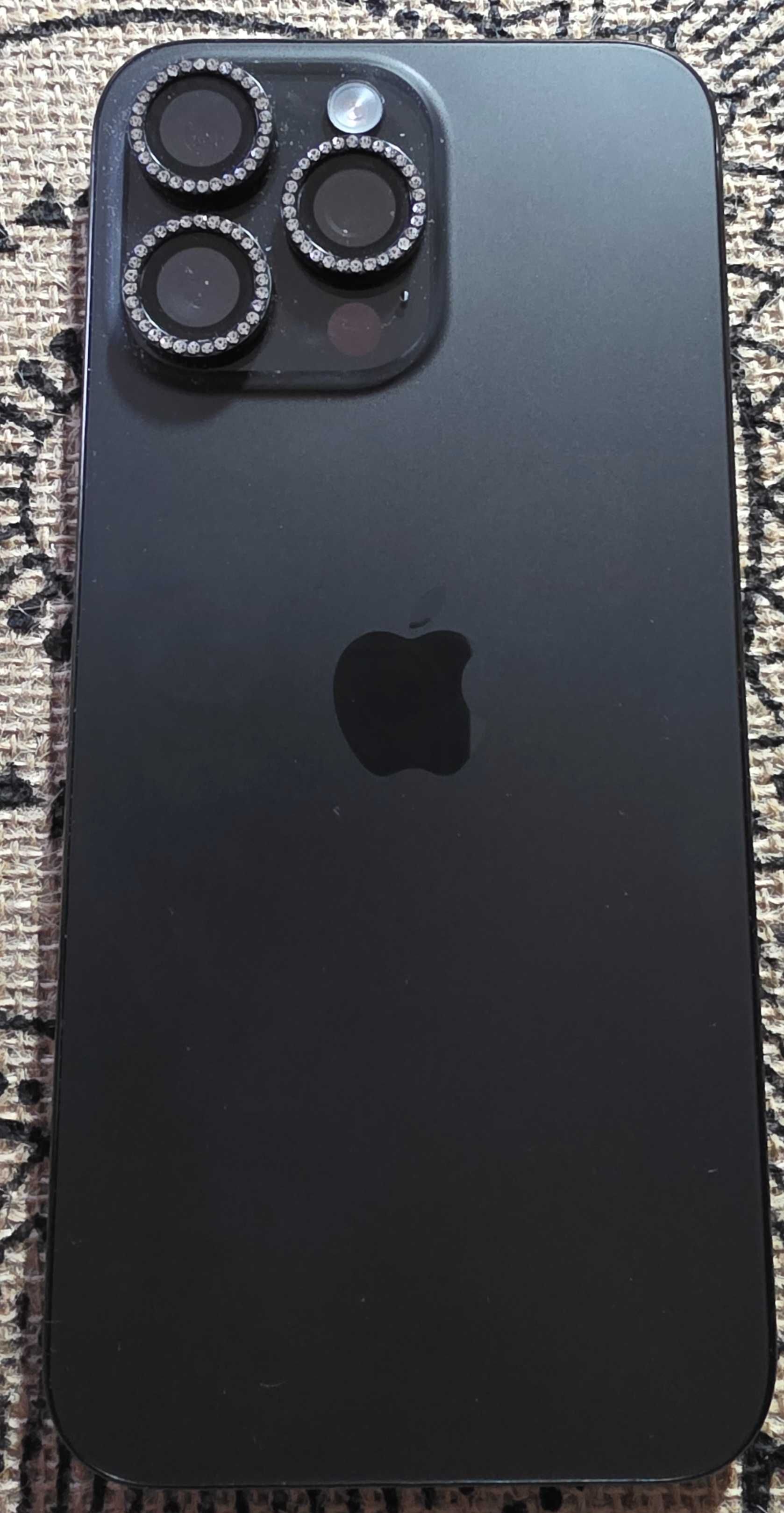 Продавам iphone 15 pro max 256Gb