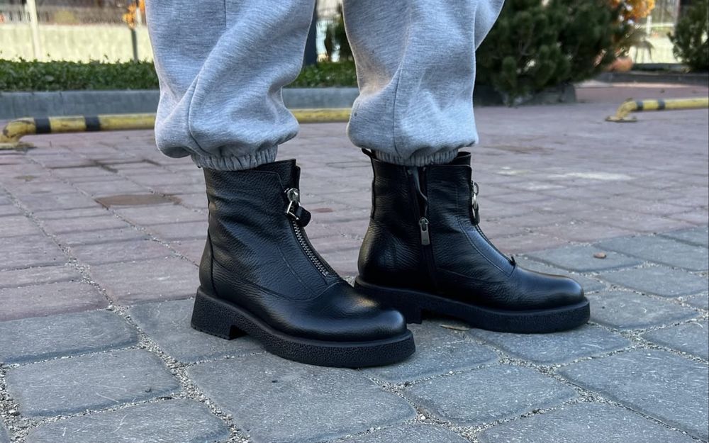 продам зимние сапоги