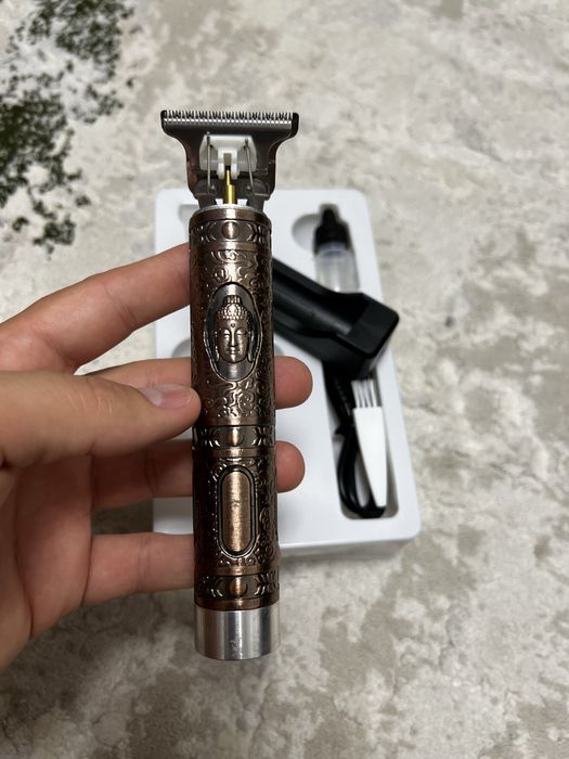 Masina de tuns pentru contur