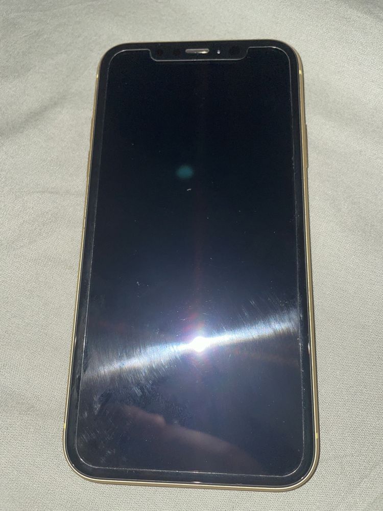 Iphone xr Galben (Apple)