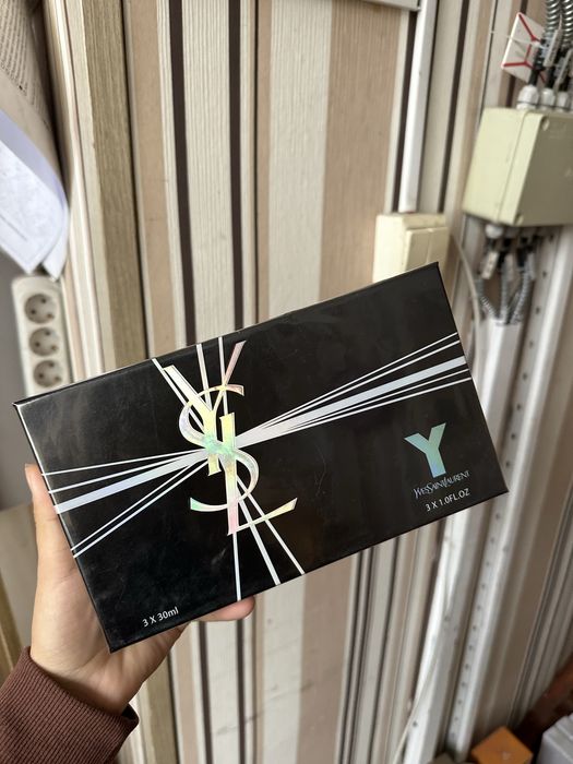 Set de mini parfumuri ysl y