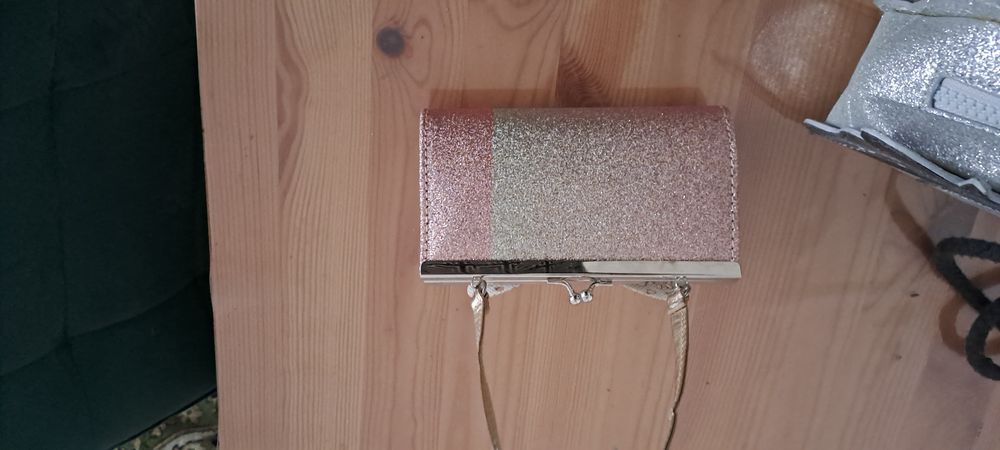 Чантички за малка госпожица