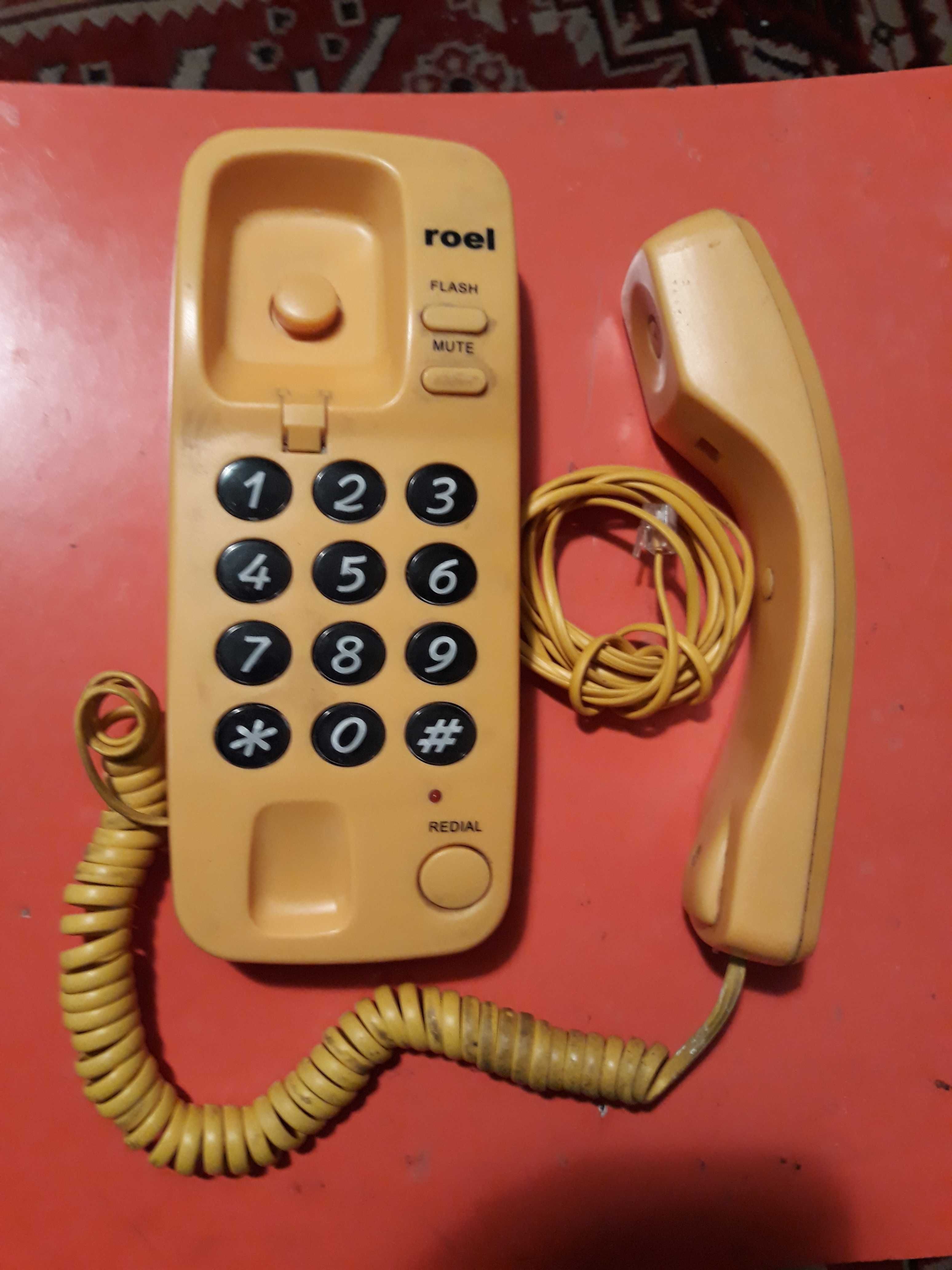 Colectie telefoane fixe si dect.