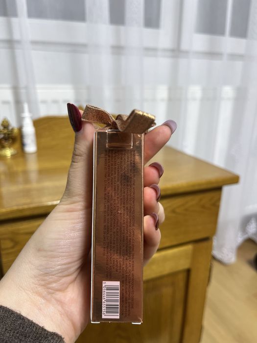 Luciu de buze hidratant