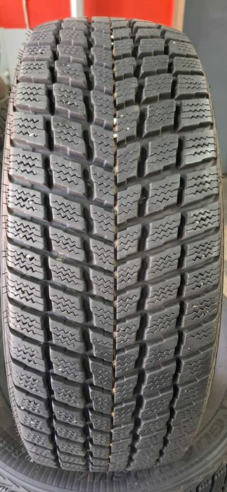 4бр. 225/60/17 Nexen 8.2mm грайфер, дот 22г. Безплатен монтаж