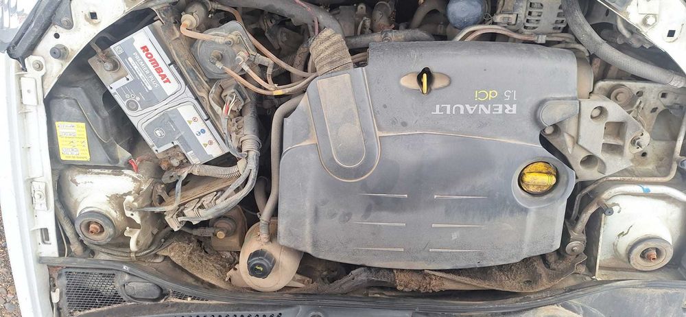 vand Renault Clio 1.5 dci in stare perfecta de functionare