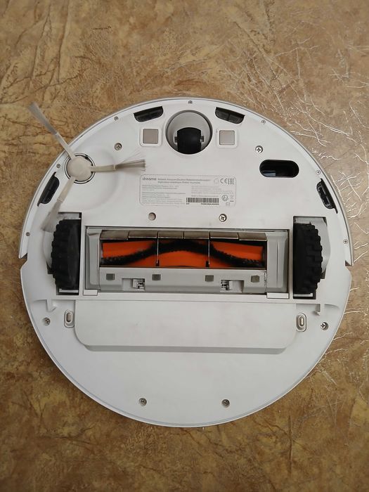 Продам робот пылесос Dreame F9