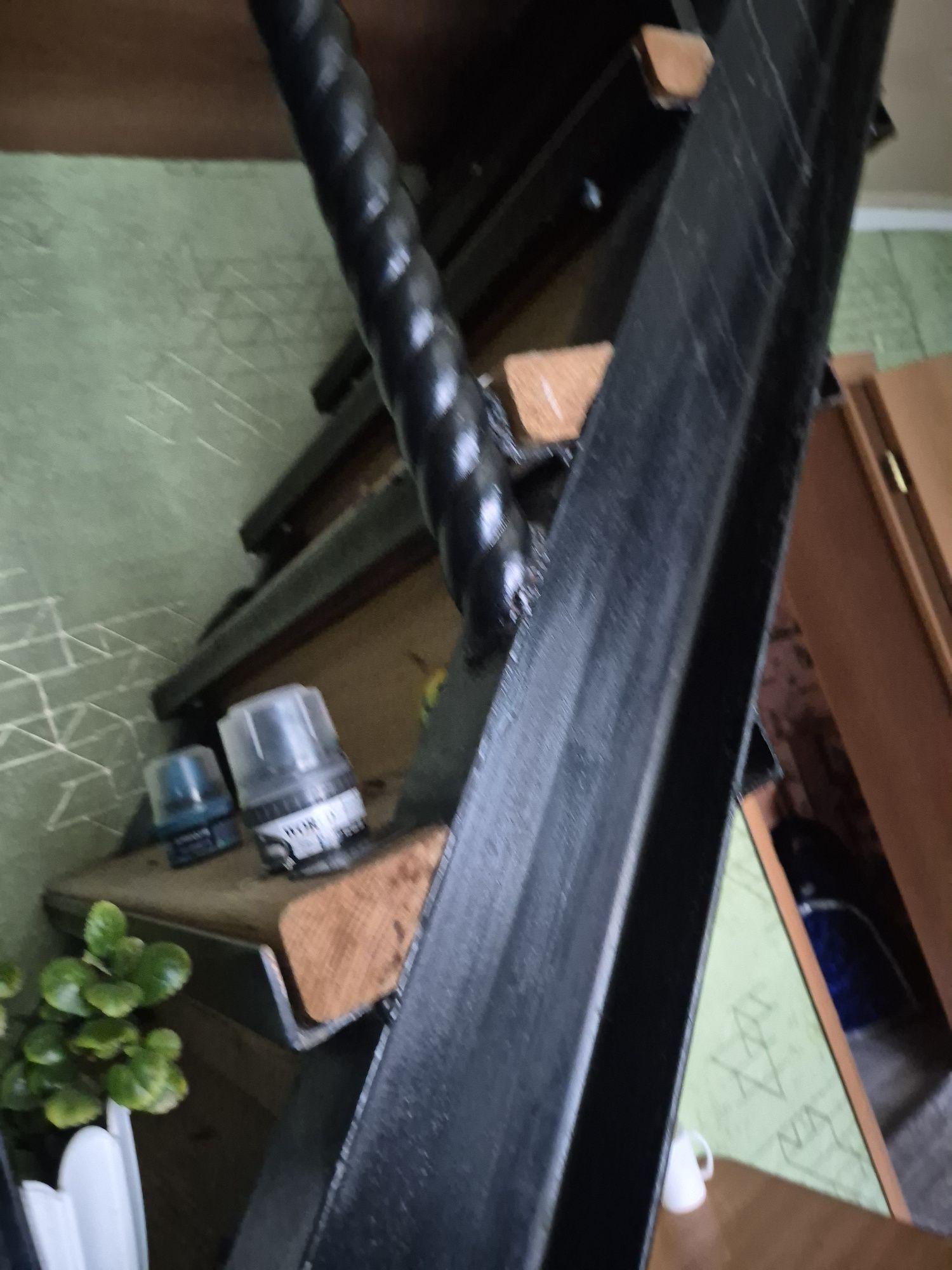 Продам лесницу для дома и коттеджи