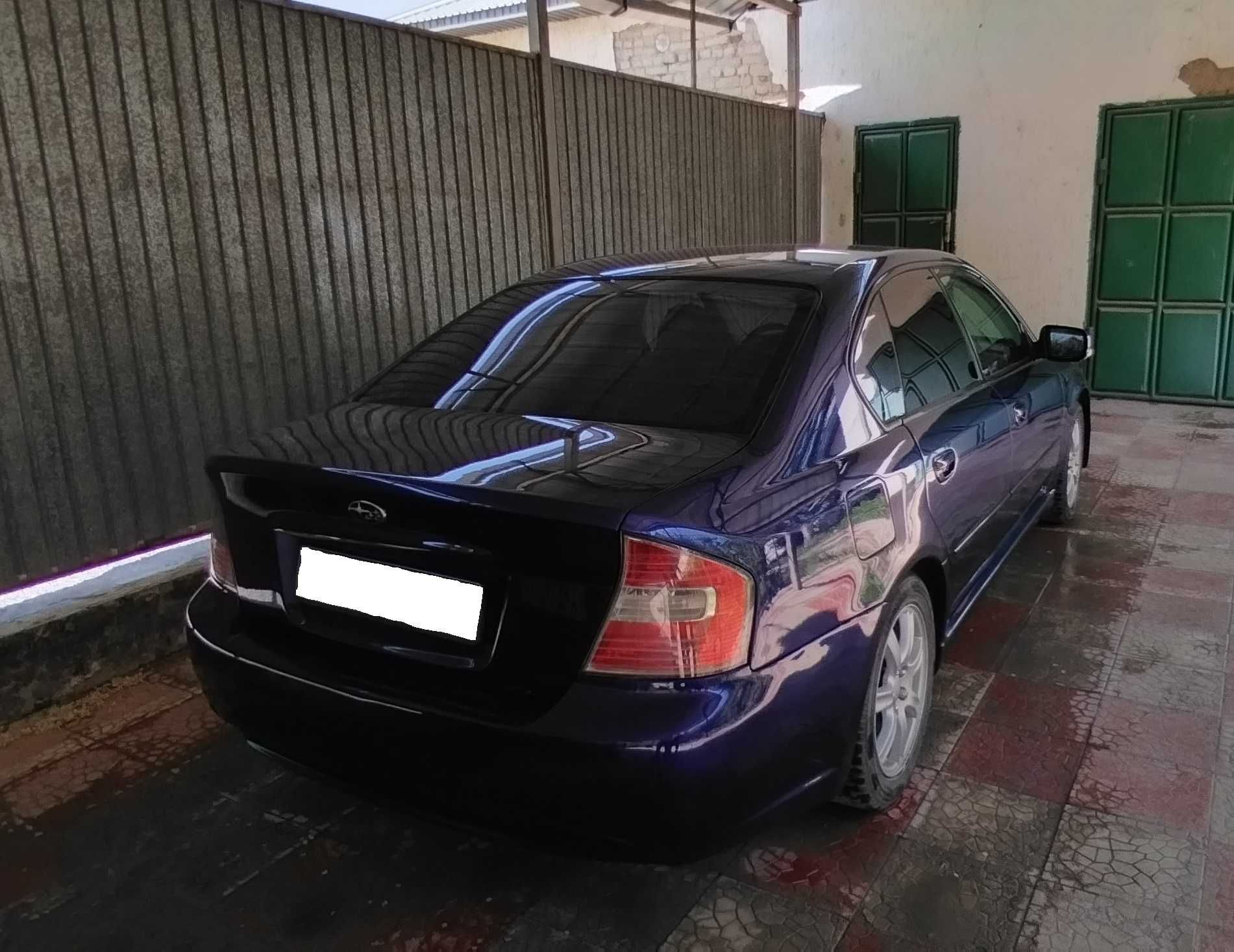 продается автомашина Subaru Legacy 2004 года