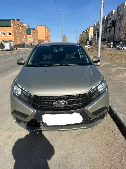 Продам машину Lada Xrey 2019 г в